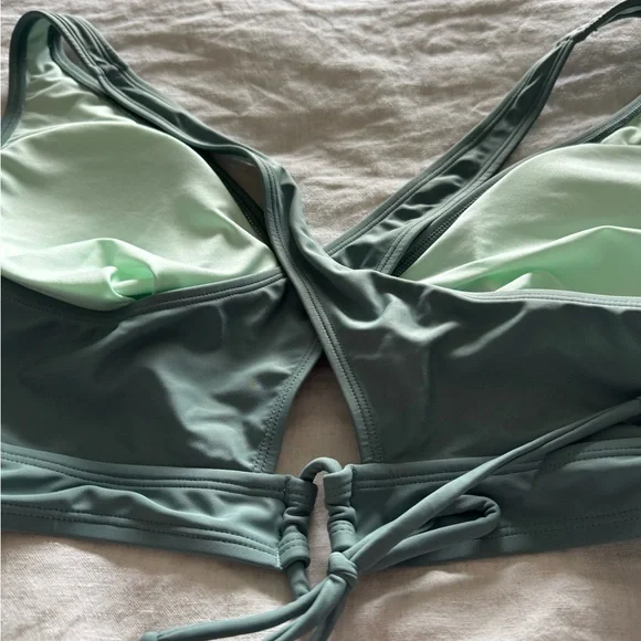 Cupshe Olive and Floral Bikini Set - Picture 3 of 6